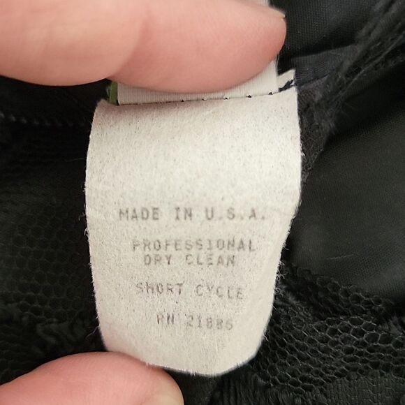 Vintage Union made black evening gown Size 10 - Picture 12 of 14